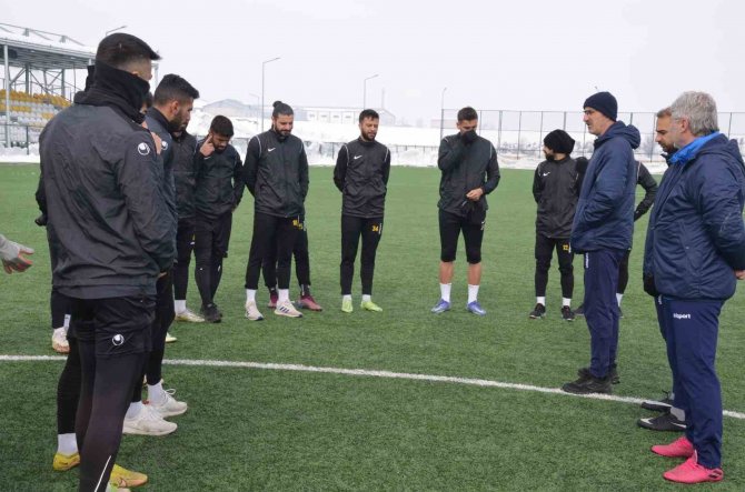 Muşspor Ertelenen Maçın Hazırlıklarına Başladı