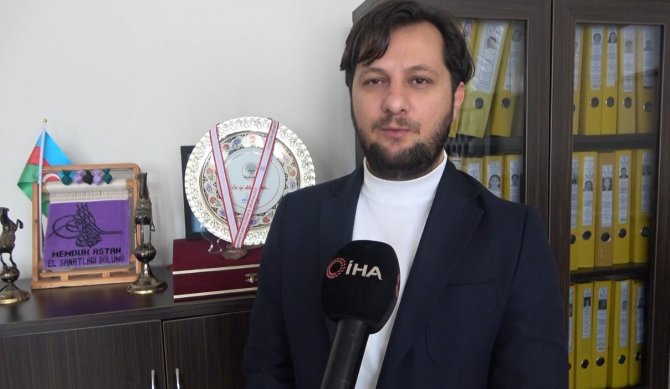 Öğretmenler Maaşını, Öğrenciler İse Burslarını Bağışladı
