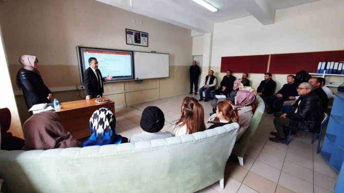 Okullarda Psikososyal Destek Eğitimleri Başladı