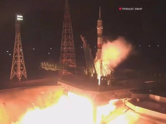 Rusya, Uzayda Mahsur Kalan Astronotlar İçin Soyuz Ms-23 Aracını Fırlattı