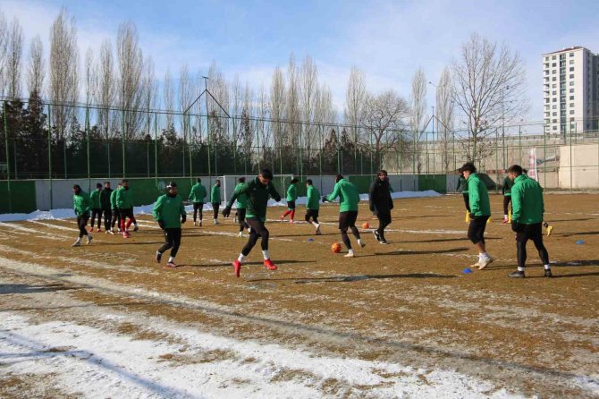 Sivas Belediyespor’dan Lige Devam Kararı