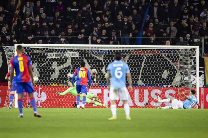 Uefa Konferans Ligi: Basel: 1 - Trabzonspor: 0 (İ̇lk Yarı)