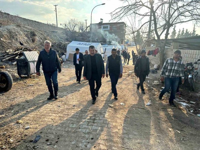 Tüdki̇yeb Genel Başkanı Nihat Çelik Afet Bölgesinde İncelemelerde Bulundu