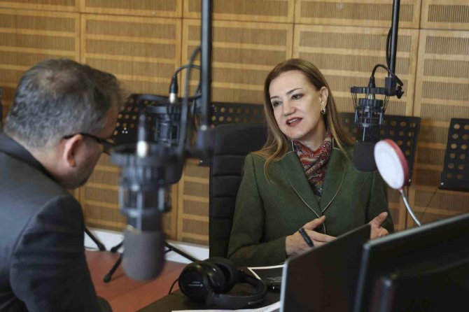 Rektör Hotar’dan ’Yardım’ Raporu Ve ’Uzaktan Eğitim’ Mesajları