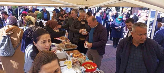 Depremzedelere Yardım İçin Seferber Oldular