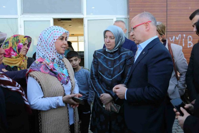 Ak Kadınlar’dan ‘Sıcak Sofralar Tekrar Kurulsun’ Kampanyası