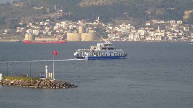 Bozcaada Ve Gökçeada’ya Yarınki Tüm Feribot Seferleri İptal Edildi