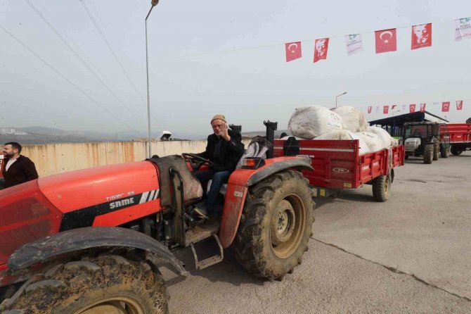 İ̇zmitli Çiftçiler Dayanışmanın En Güzel Örneğini Sergiledi