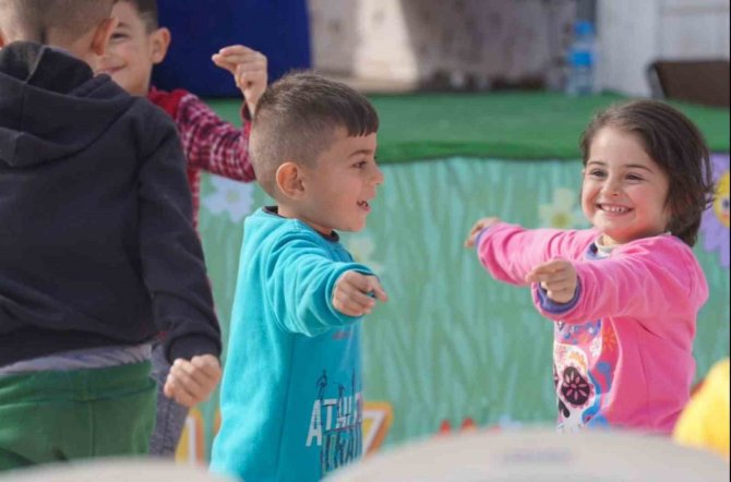 Günler Sonra Yüzleri Gülmeye Başladı