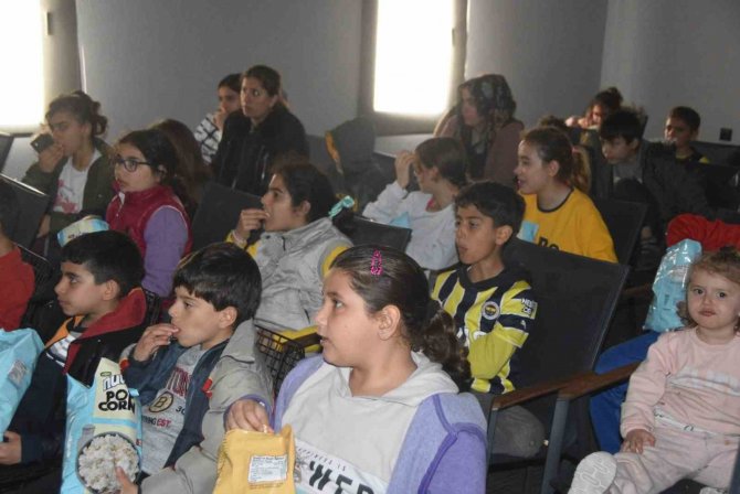 Depremzede Çocukların Deprem Travmasını Atlatması İçin Seferber Oldular