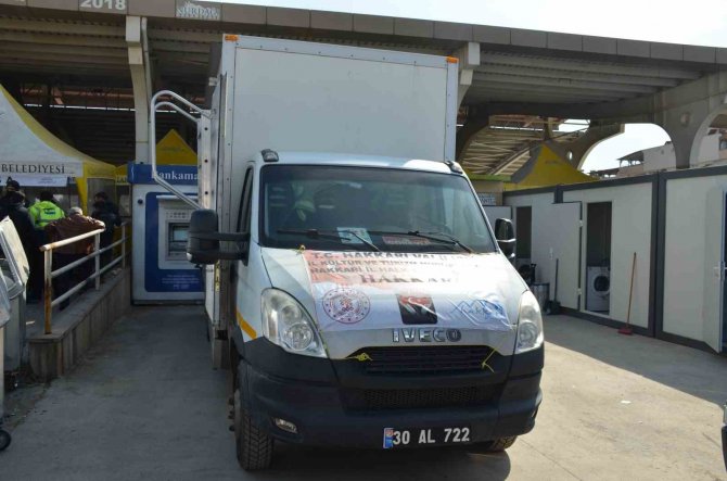 Hakkari’den Depremzedeler İçin Kitap Ve Oyuncak Etkinliği