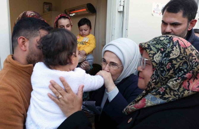 Emine Erdoğan, Bm Habitat İ̇cra Direktörü Sharif İle Deprem Bölgesine Gitti