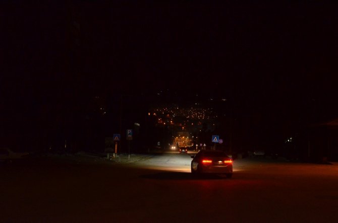 Depremin Yıktığı Kahramanmaraş’ta Cadde Ve Sokaklar Sessizliğe Büründü