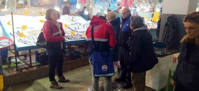 Kuşadası’nda Su Ürünleri Denetimi Yapıldı