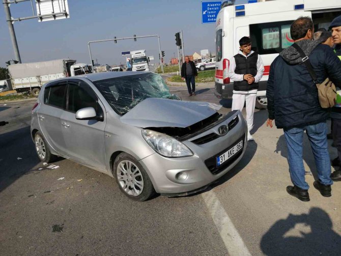 Depremzede Aile Manisa’da Kaza Yaptı: 1 Ölü, 5 Yaralı
