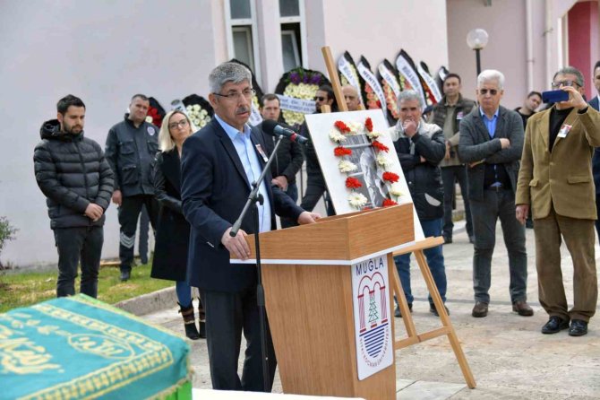 Muğla Aşığı Ali Abbas Çınar Toprağa Verildi