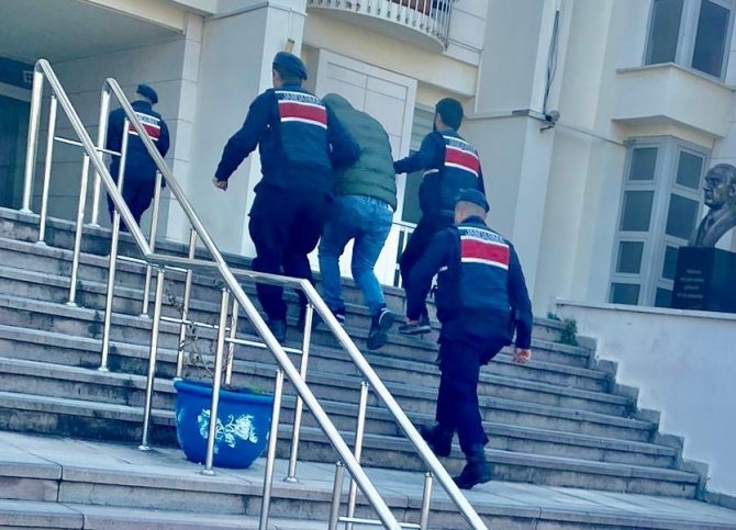 Bodrum’da 36 Ayrı Suçtan Aranan Şahsı Jandarma Yakaladı