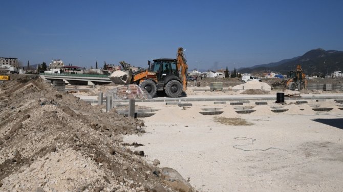 Osmaniye’de Konteyner Kent Kurulumu Sürüyor