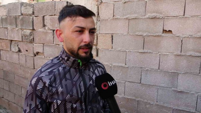Suriye’de Evi Bombalandı, Türkiye’de Depremde Yıkıldı