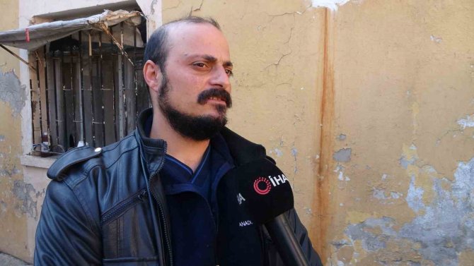 Suriye’de Evi Bombalandı, Türkiye’de Depremde Yıkıldı