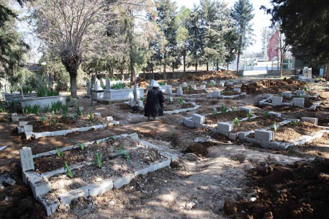 Danışmanının Nişanı İçin Geldiği Adıyaman’da 27 Akrabası İle Birlikte Hayatını Kaybetti