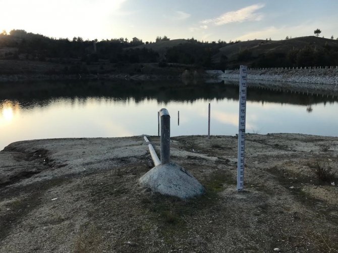 Göletlerdeki Su Seviyesi Düştü