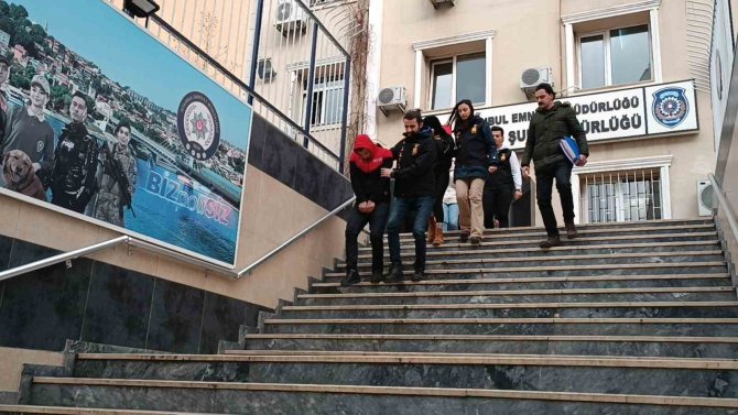 İ̇stanbul’da Fuhuş Operasyonu: 4 Gözaltı