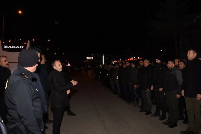 Erzincan’dan 100 Polis Deprem Bölgesine Uğurlandı