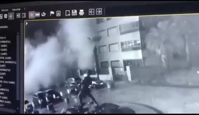 Hatay’da Sahil Apartmanı Depremde Böyle Yıkıldı