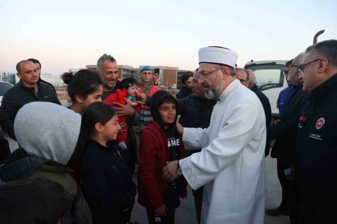 Diyanet İ̇şleri Başkanı Erbaş, Adıyaman’da Ziyaretlerde Bulundu