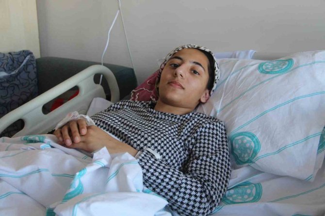 Deprem Günü Kar Topu Oymalarına İzni Çıkmadı, 8 Kişilik Aileden Bir O Kurtuldu