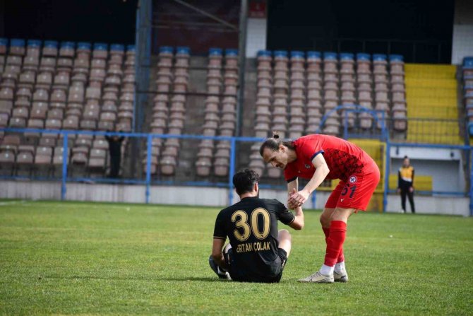 Dostluk Maçının İkinci Ayağı Karabük’te Oynandı