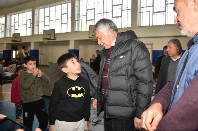 Karalar: “Depremden Etkilenen Vatandaşlarımızın Tüm Gücümüzle Yanındayız”