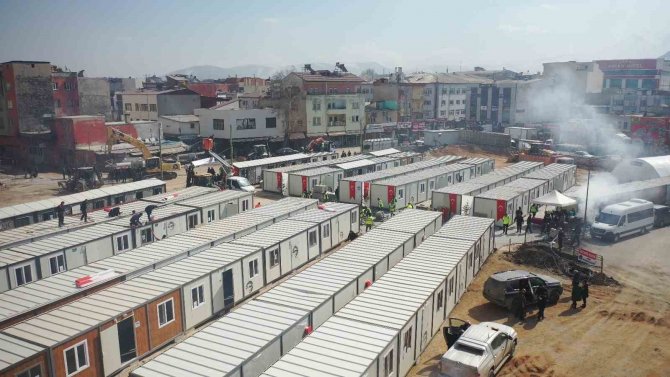 Afet Bölgesindeki İlk ’Konteyner Çarşı’, Yarın Elbistan’da Hizmet Verecek