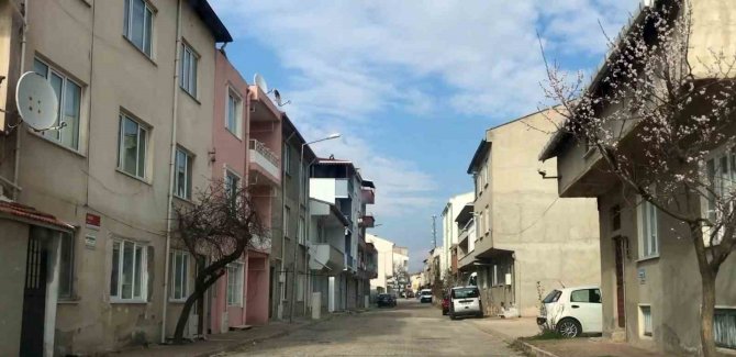 Uzmanlar İ̇stanbul Depremi İçin Uyardı: “İ̇stanbul’da 2000 Yılı Öncesi Binaların İvedilikle Güçlendirilmesi Gerek”