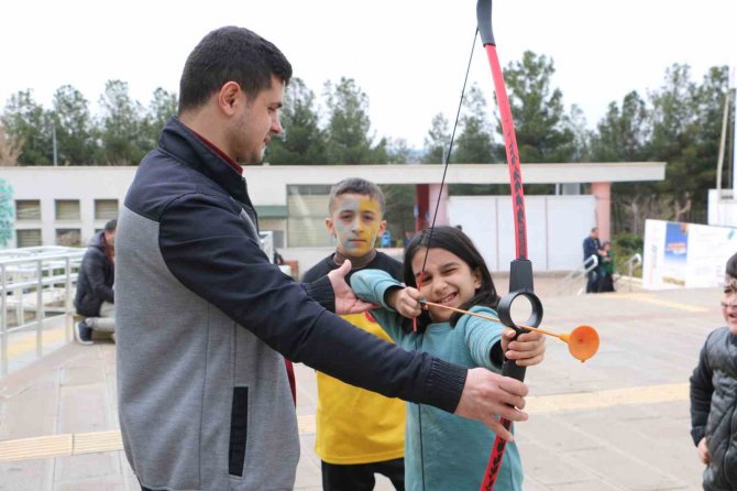 Diyarbakır’da 5 Bin 200 Depremzede Kyk Yurtlarına Yerleşti