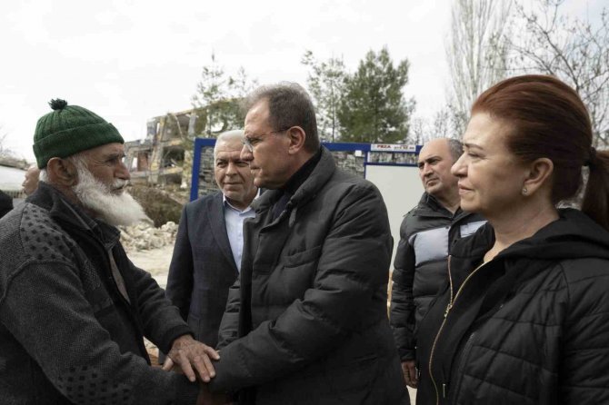 Başkan Seçer: "Adıyaman’ın Ayağa Kalkması İçin Her Türlü Gayreti Göstereceğiz"