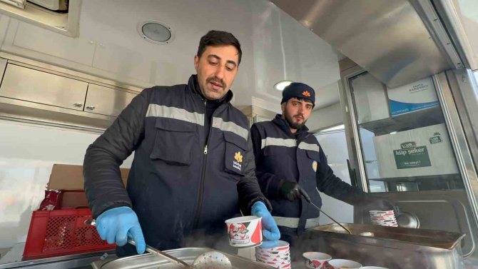 Elbistan’da Depremzedeler İçin Aşevi