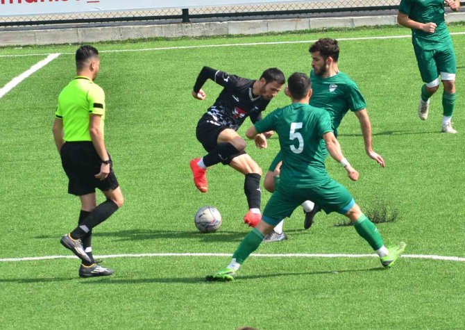 Yunusemre Hazırlık Maçını Tek Golle Kazandı