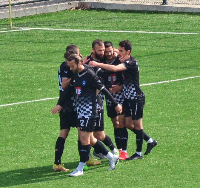 Yunusemre Hazırlık Maçını Tek Golle Kazandı