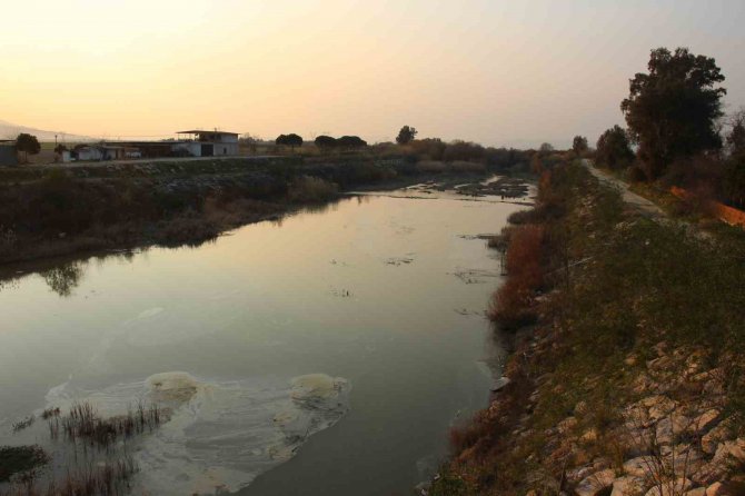 Beklenen Yağışlar Olmadı, Barajların Su Seviyesi Düştü