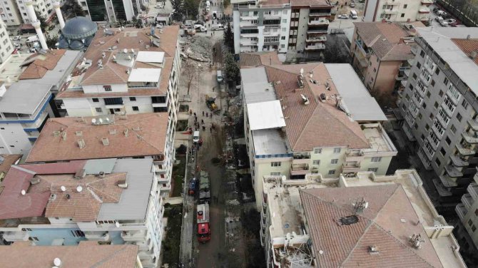 Malatya’da Arama Kurtarma Çalışmaları Dron İle Görüntülendi