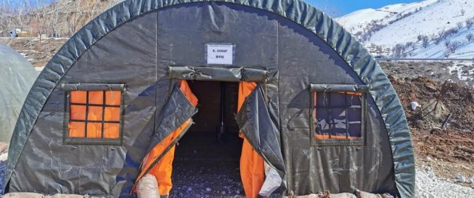 Deprem Bölgesindeki Öğrencilere Lgs Ve Yks’ye Hazırlık Desteği İçin Kurslar Açılıyor