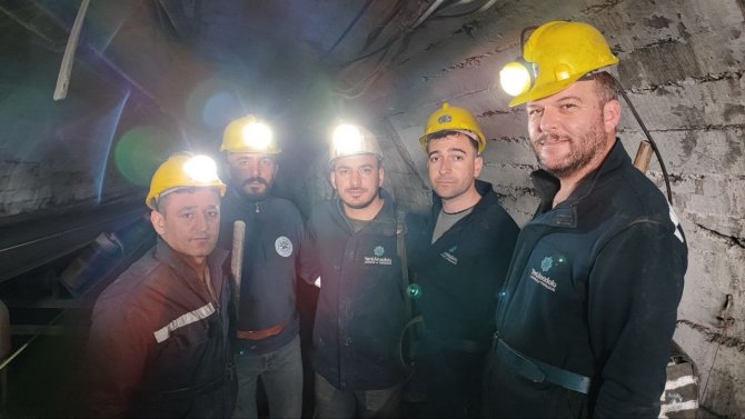 Kara Gün Dostu Kahraman Madenciler: “60 Saat Uykusuz Kaldık”