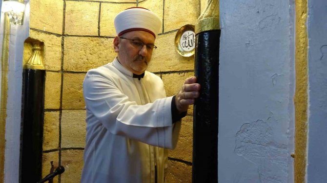 Asrın Felaketi 8 Asırlık Camiyi Milim Oynatamadı