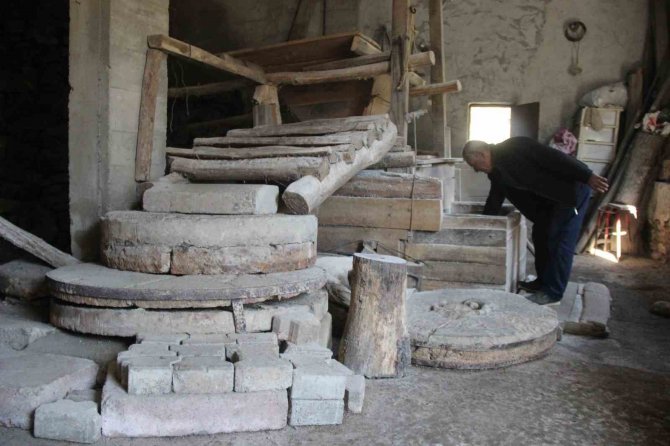 Bu Değirmenin Taşı 168 Yıldır Dönüyor