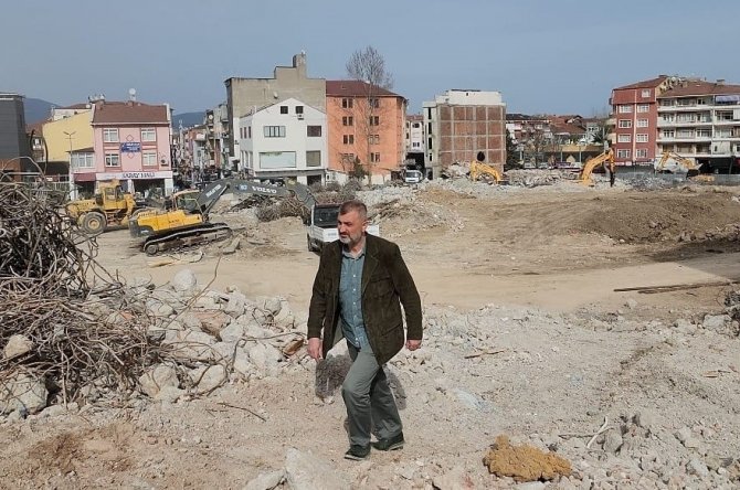 Gölcük’te Kentsel Dönüşüm Yıkımları Tamamlanmak Üzere