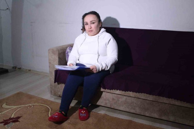 Hem Sağlığından Hem İşinden Oldu, Üstüne Bir De Borçlandı