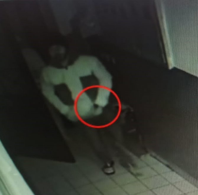 Suç Makinesini Elindeki Dövme Yakalattı