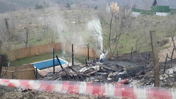 Bungalovda Yangın Faciası: 2 Ölü